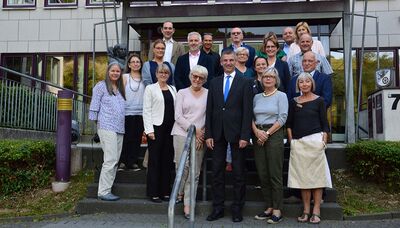 Teilnehmerinnen und Teilnehmer der Auftaktveranstaltung. 