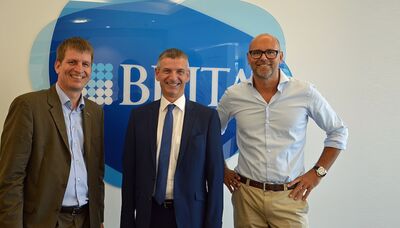  Dr. Hilmar Walde, Landrat Frank Kilian und Markus Hankammer (von links).